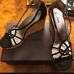 Prada Bamboo Wedge Patent Leather
Sandals sz10/41